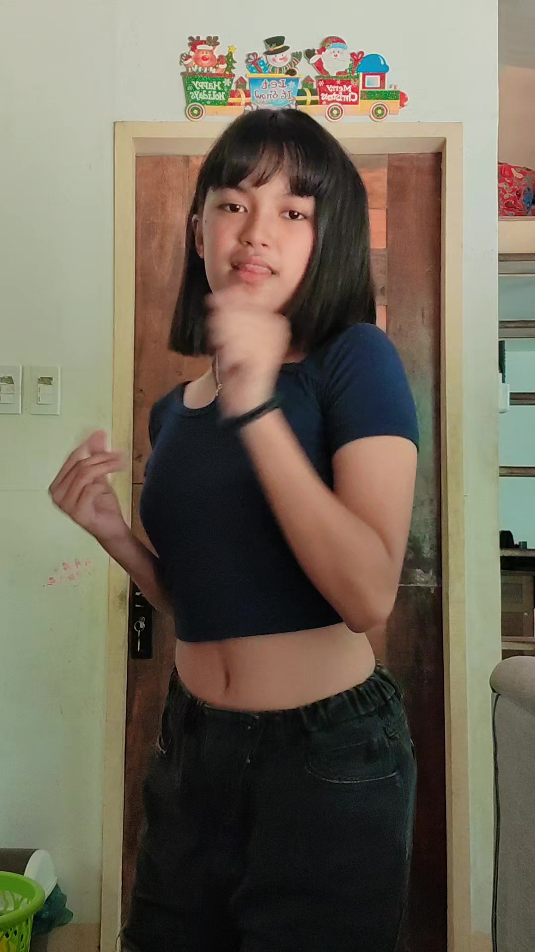 @cr1shz4