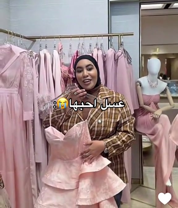 @Meera✨