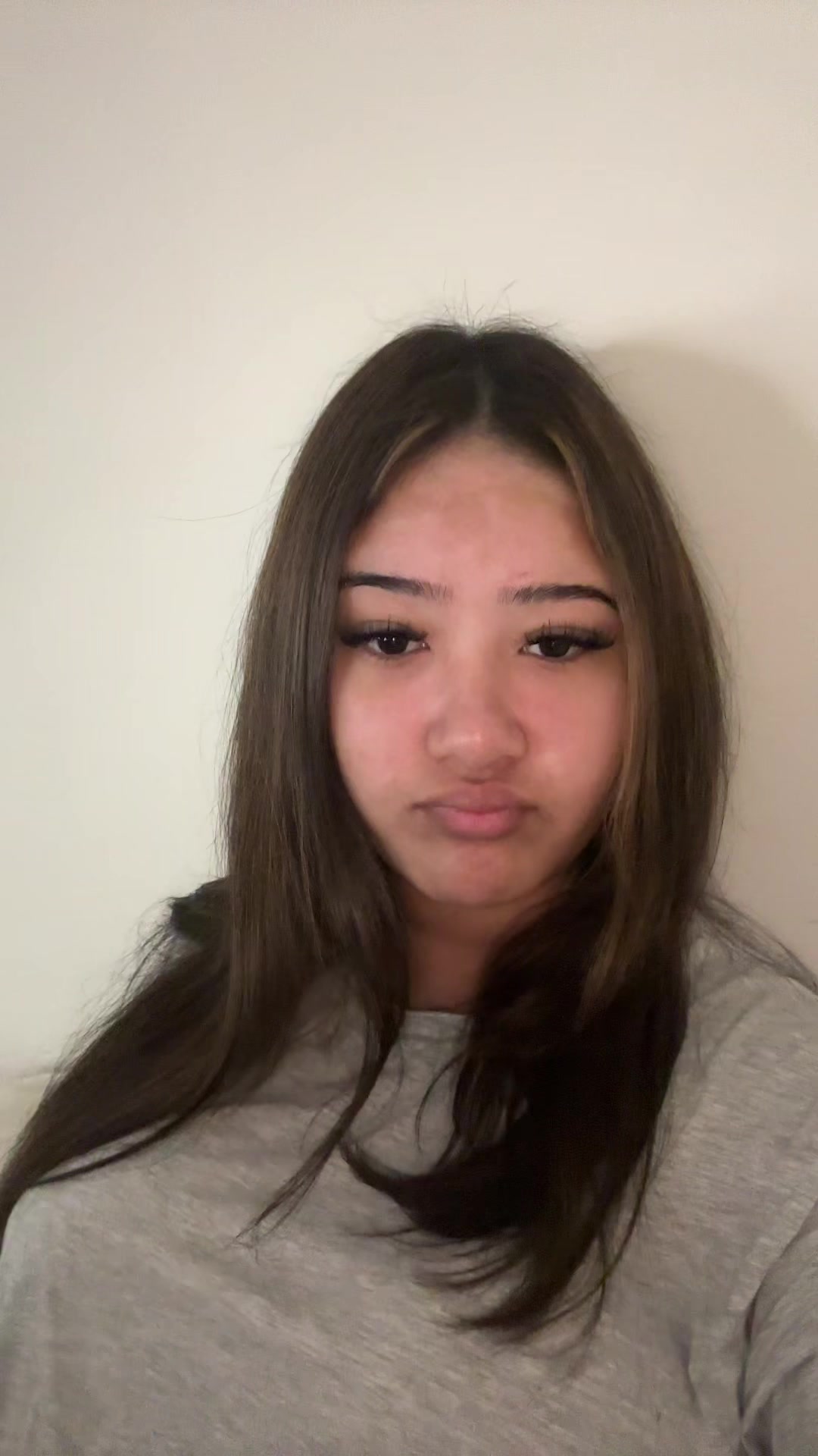 @𝐦 𝐞 𝐥 𝐨 𝐝 𝐲
