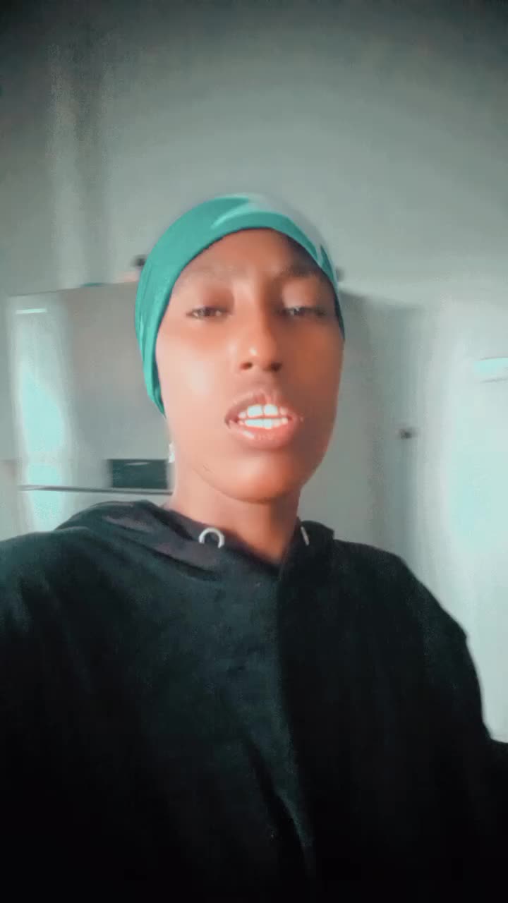 @HANA💙🦋