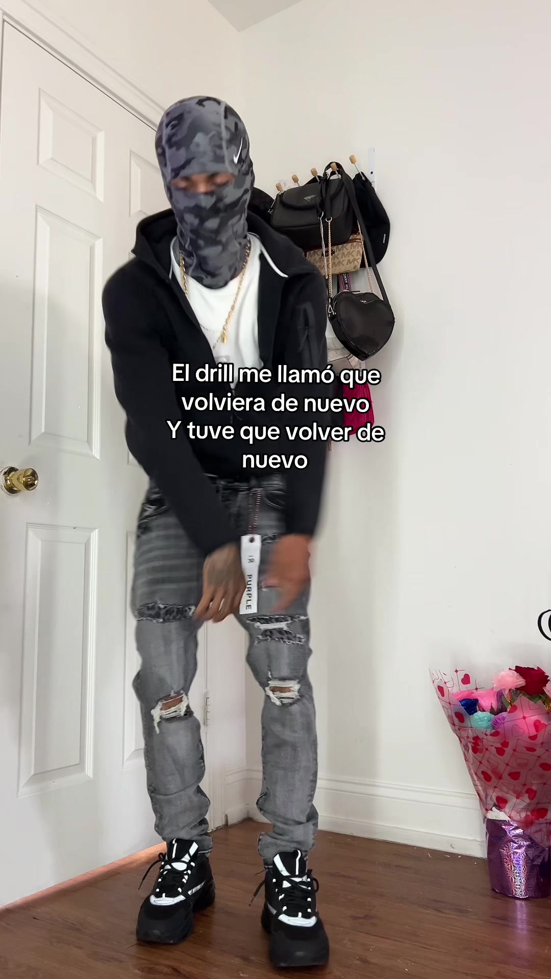 @Rv