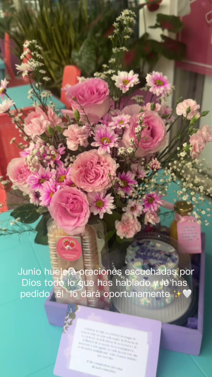 @LAS FRESITAS HECHAS CON AMOR🍓