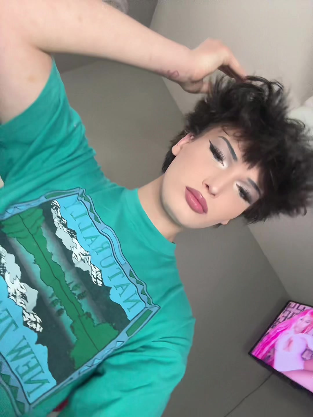 @Ethan🌺