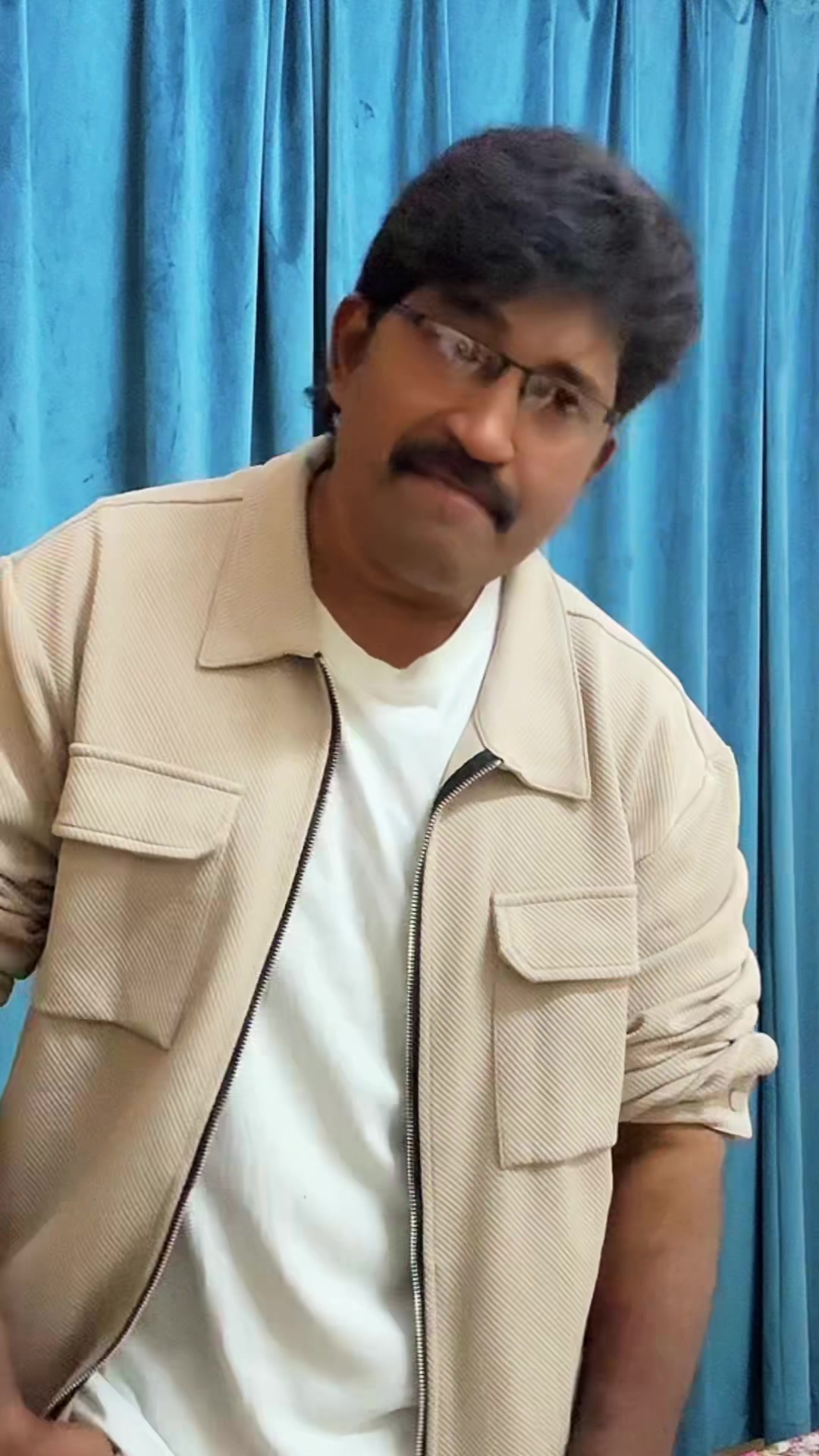 @BALU Vydani 😊 Qatar