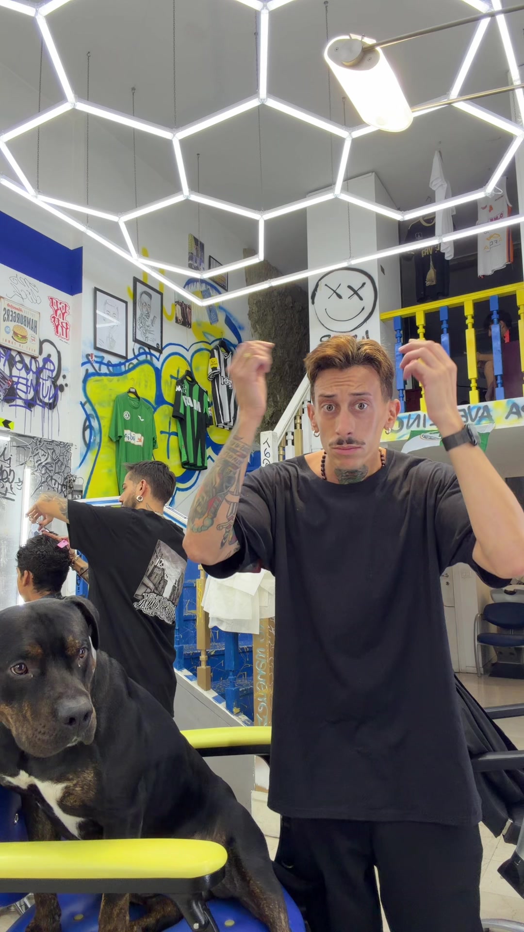 @EnriqueManguezBarberShop