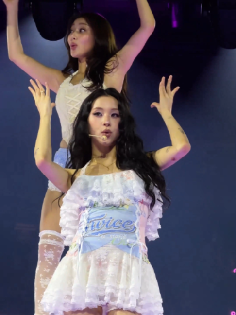 @🍓🏰⭐️ | 𝖑𝖎𝖑 𝖋𝖆𝖓𝖙𝖆𝖘𝖞
