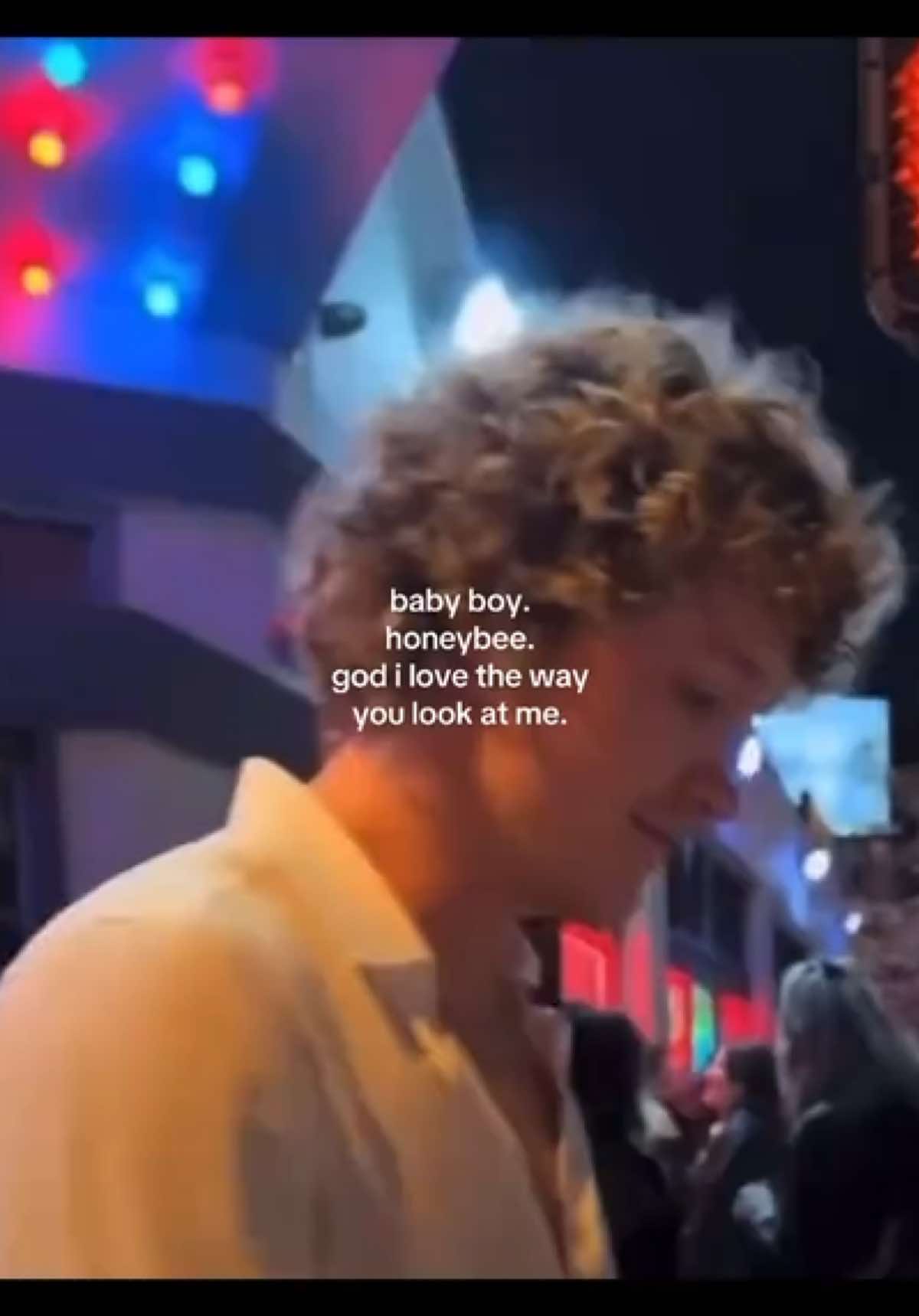@🍸