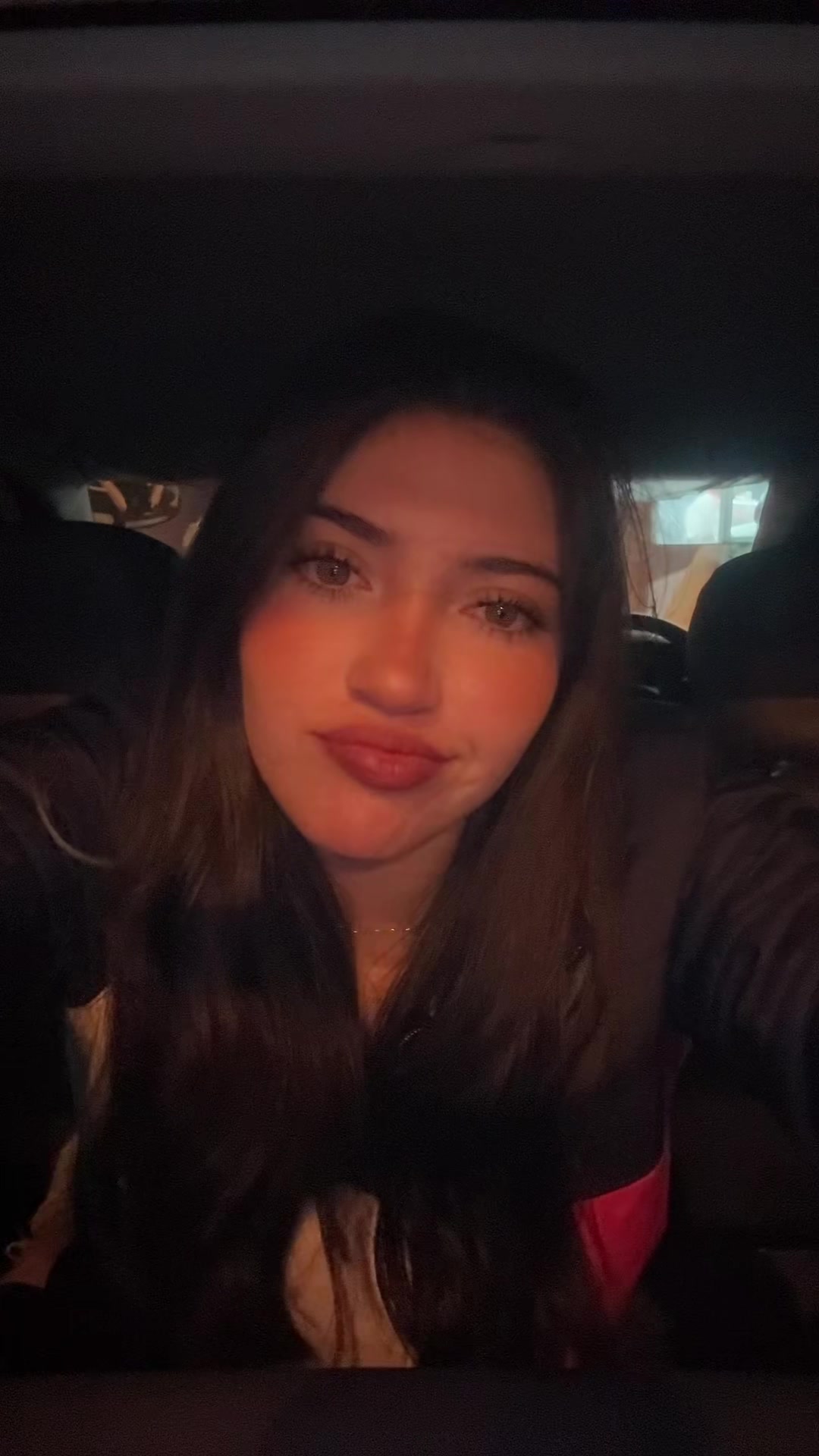 @_Briana_Zotés.