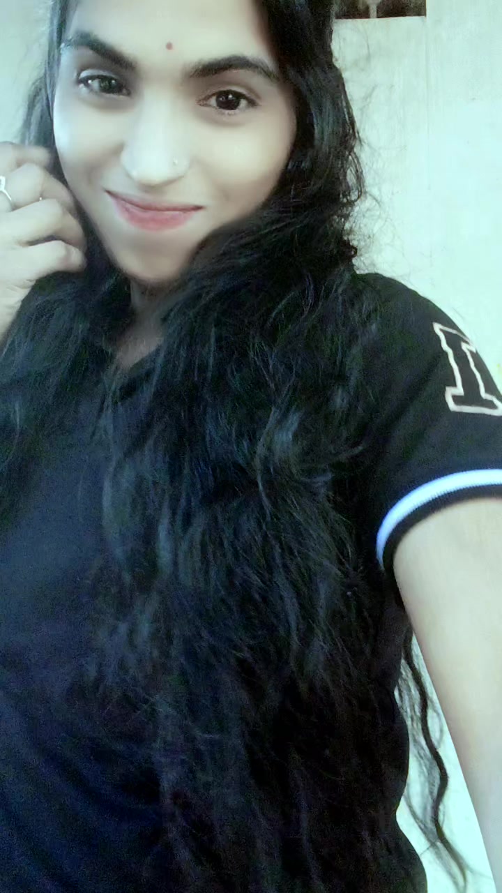 @❣️Theepa ❣️