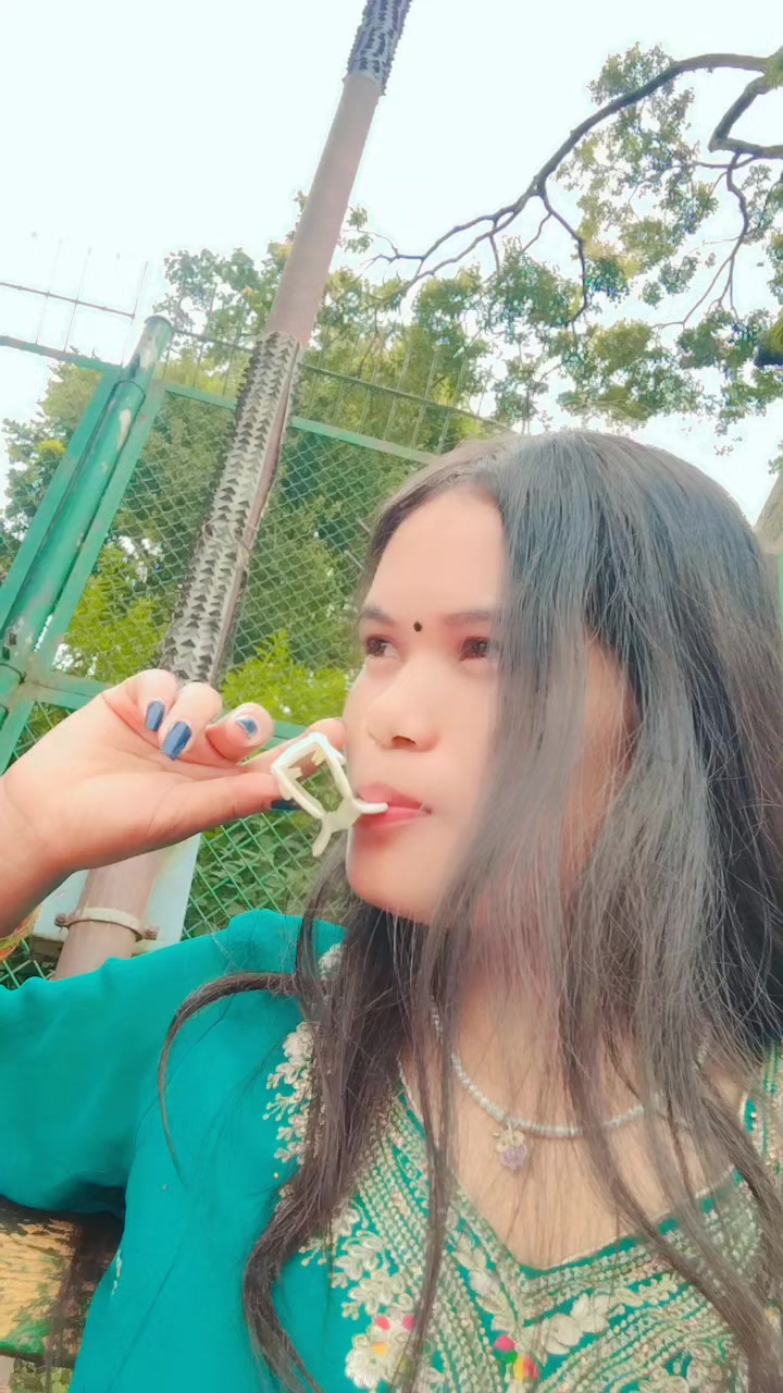@🥀TamangNi🦋Rani 👑🌺