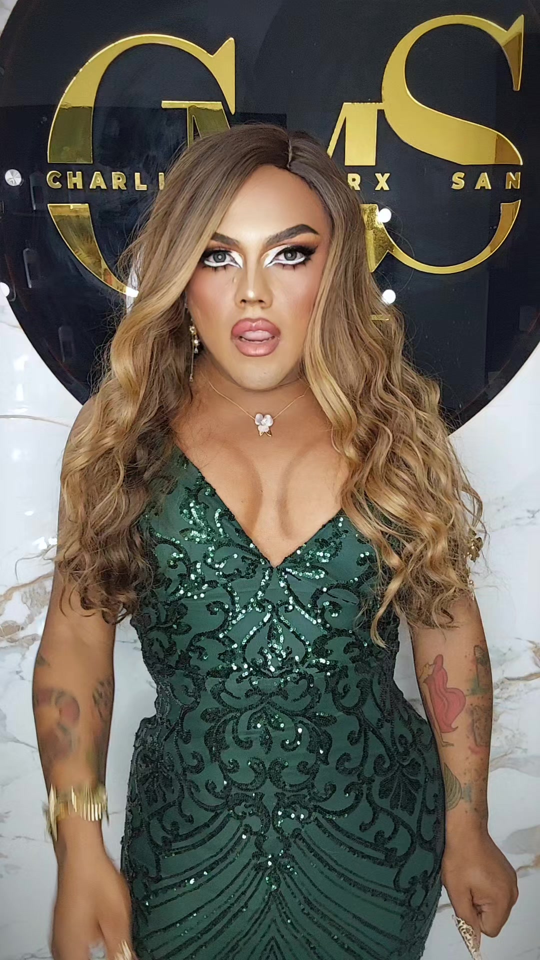 @Charliie Marx San