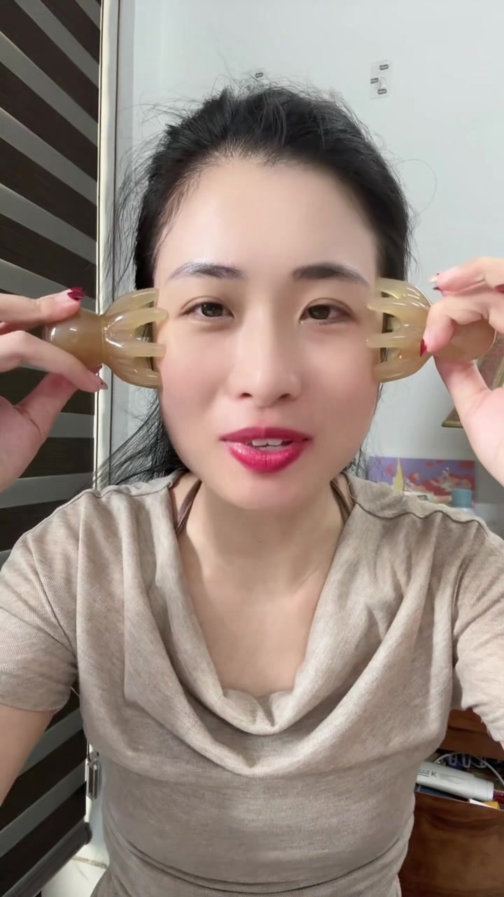 @Hoàng Anh