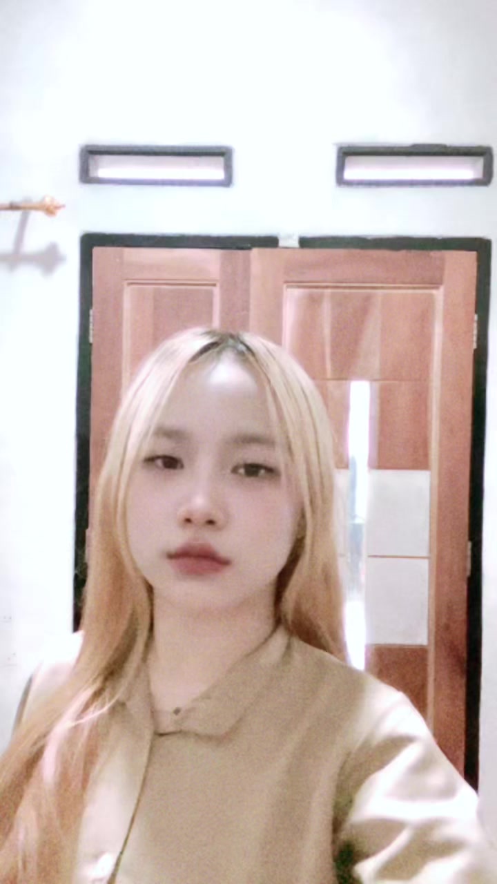 @celynn🐳