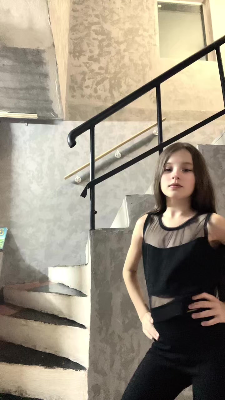 @Мілана❤️🖤❤️🖤