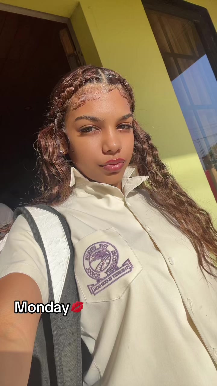@izzy.belz