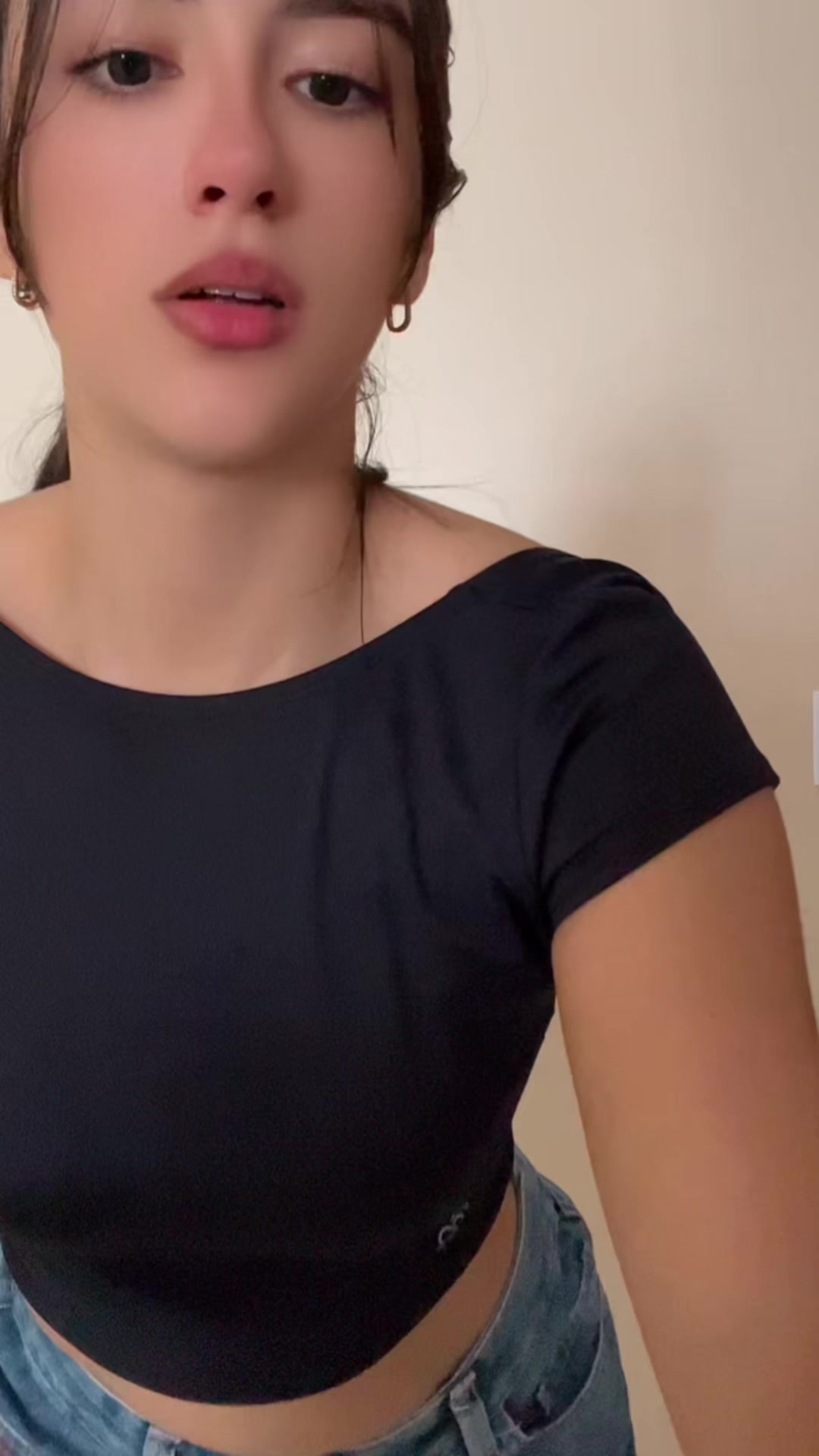 @Talita✨
