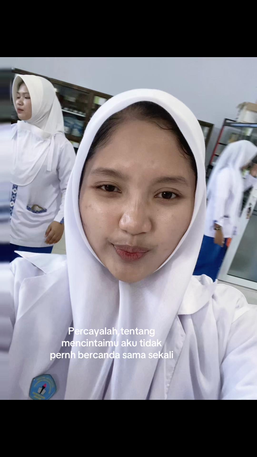 @Auraaa__