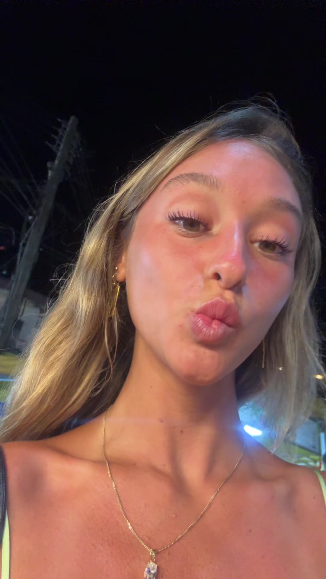 @Aviaaaa