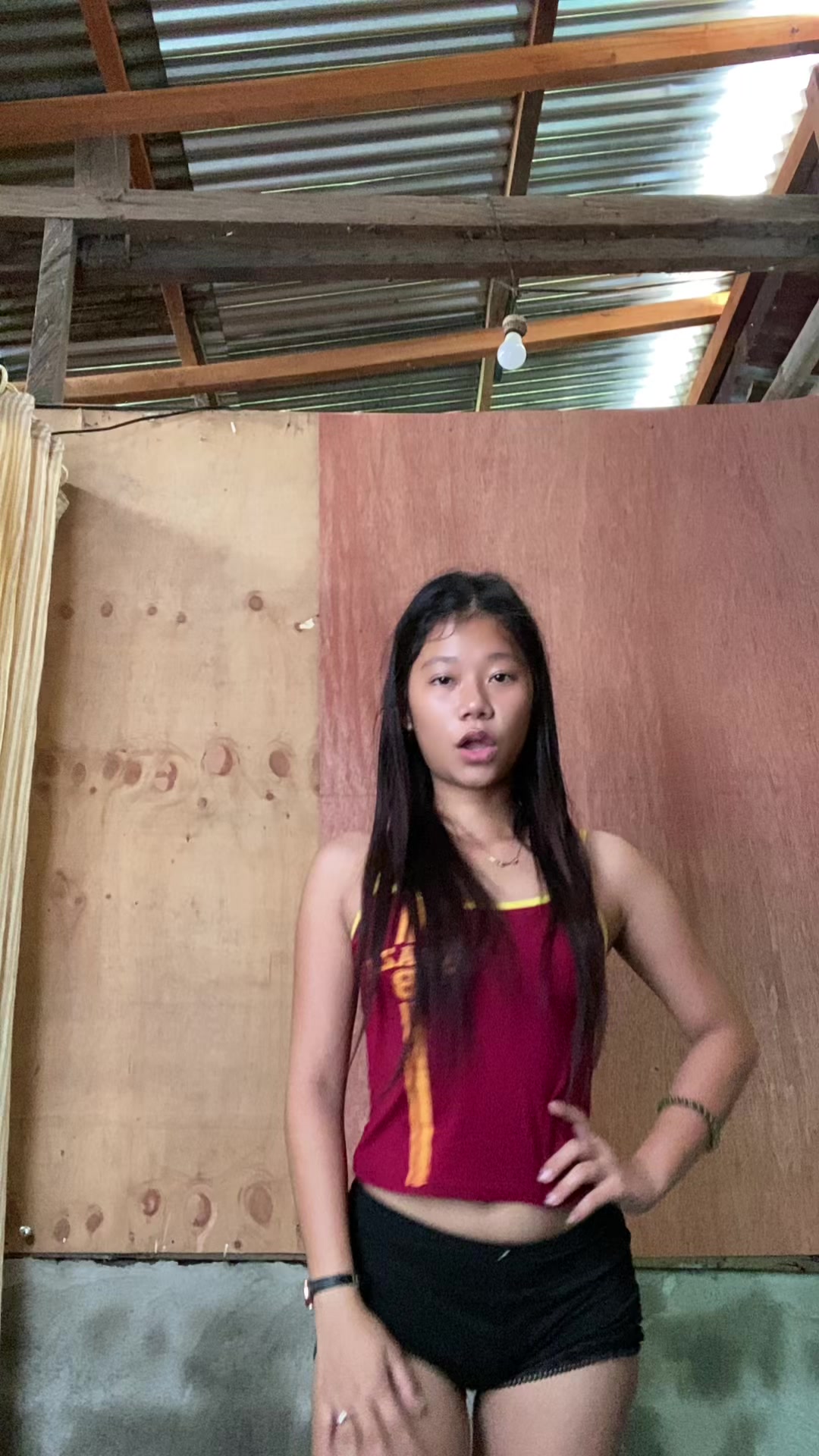 @damnchrstn