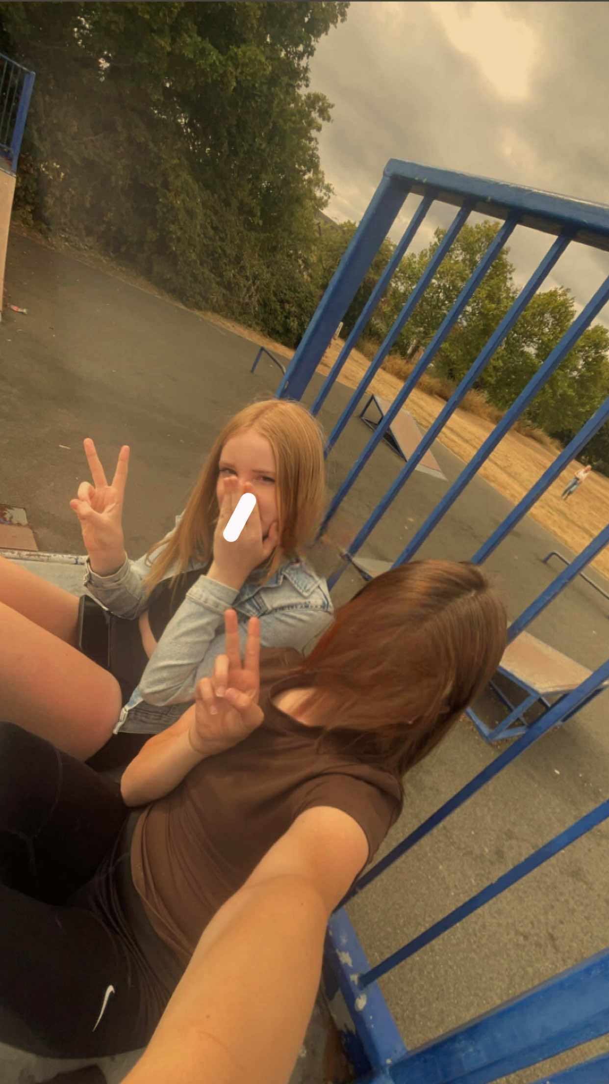 @𝓁𝒾𝓋𝓋𝓎🤍.