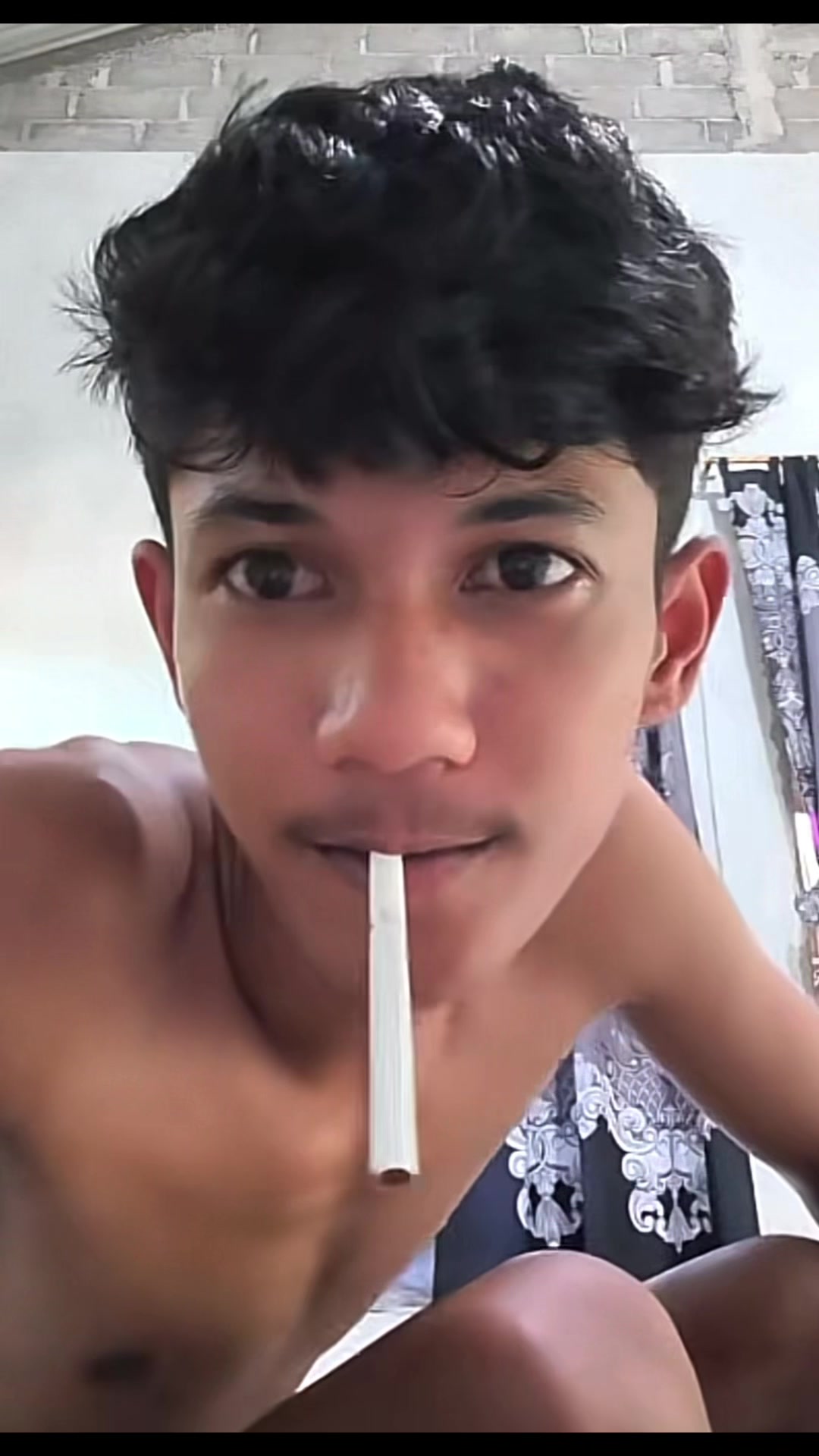 @Mulutdilakbancigarettemouth