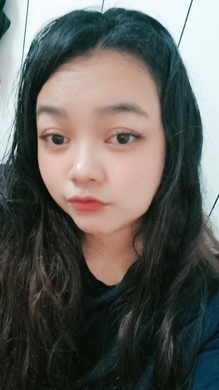 @ĵõmɓłö ŝâāáÿãñĝģ🐬