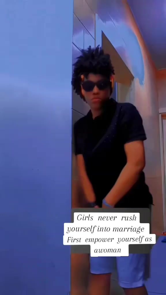 @DIRECTOR 256