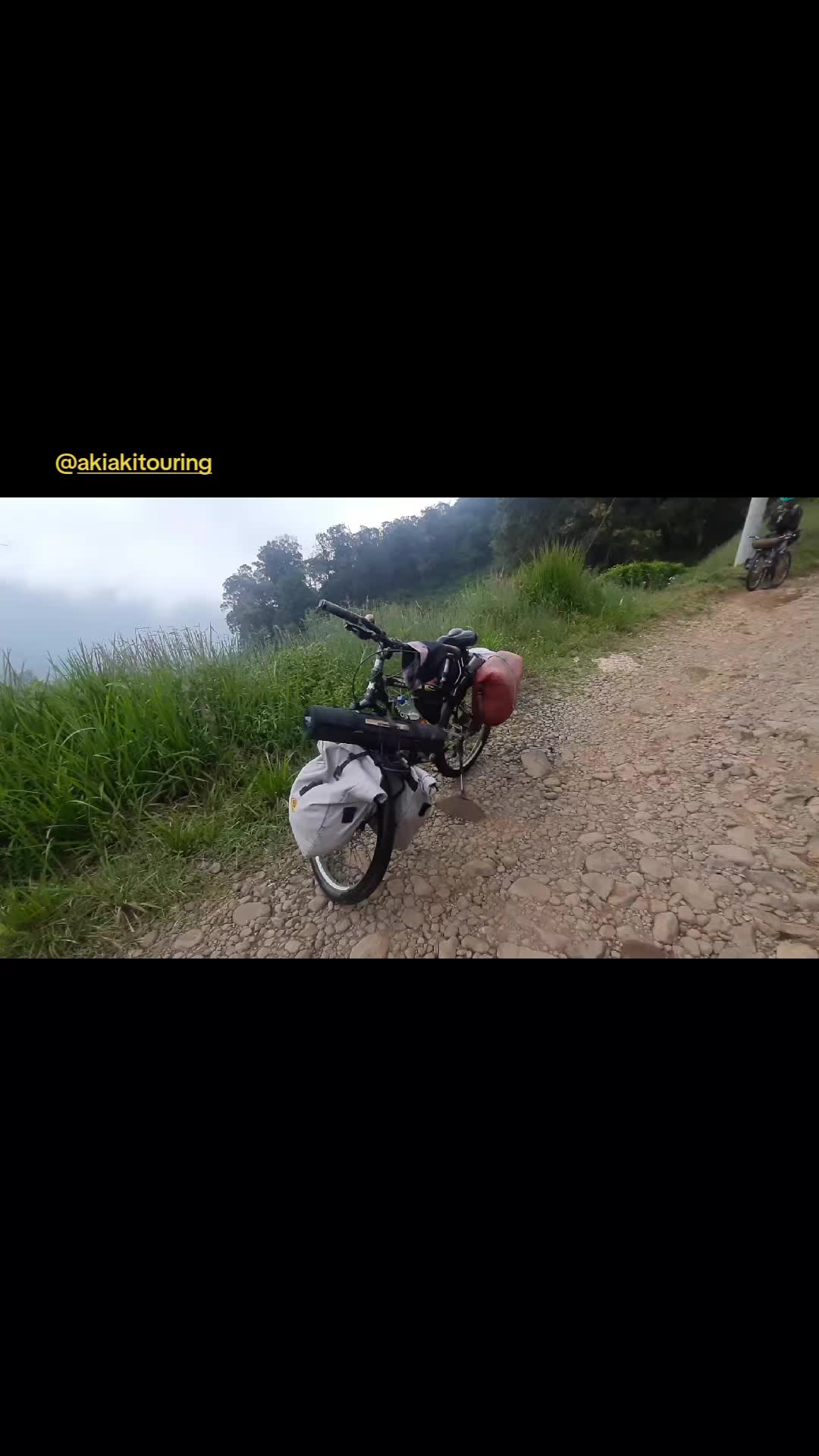 @akiakitouring
