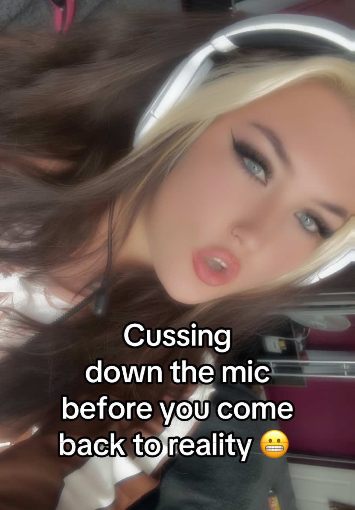 @ThatGirlKirst🩷