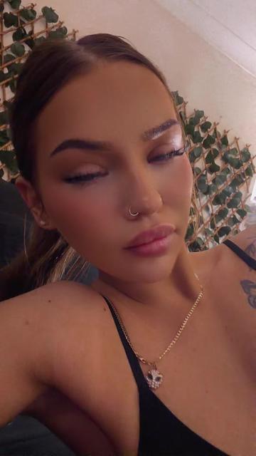 @llluucyx