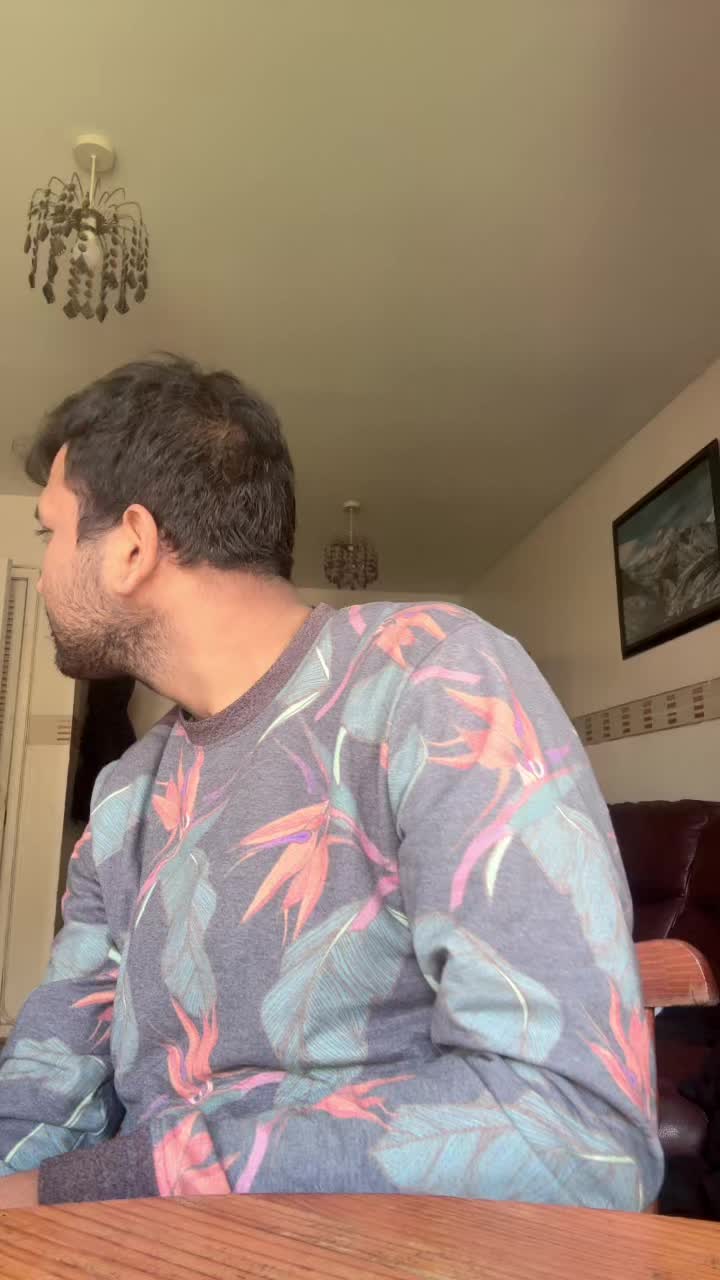 @aakashlamichhane9🇳🇵🇬🇧