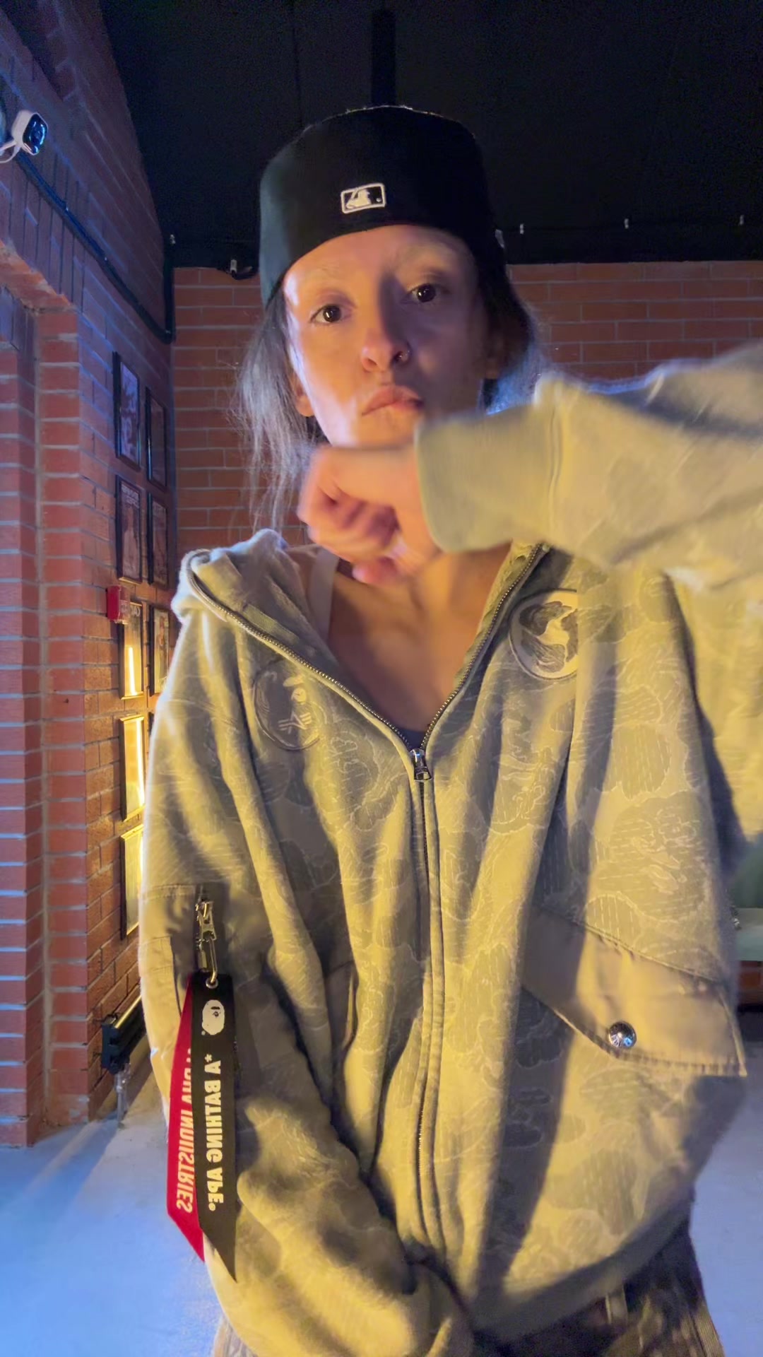 @VARYAWHO
