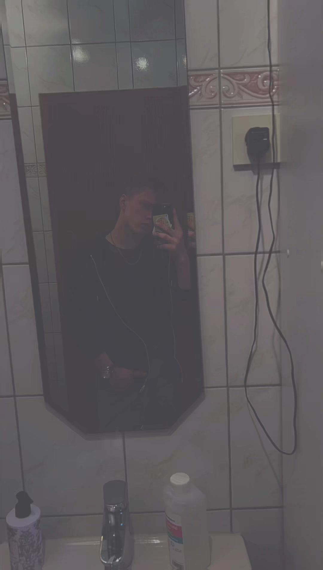 @Erik05