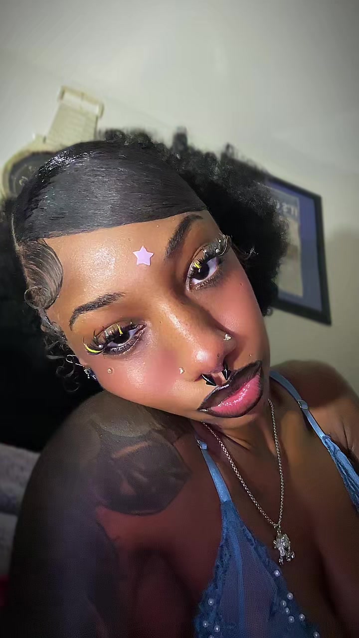 @sh3vix3n