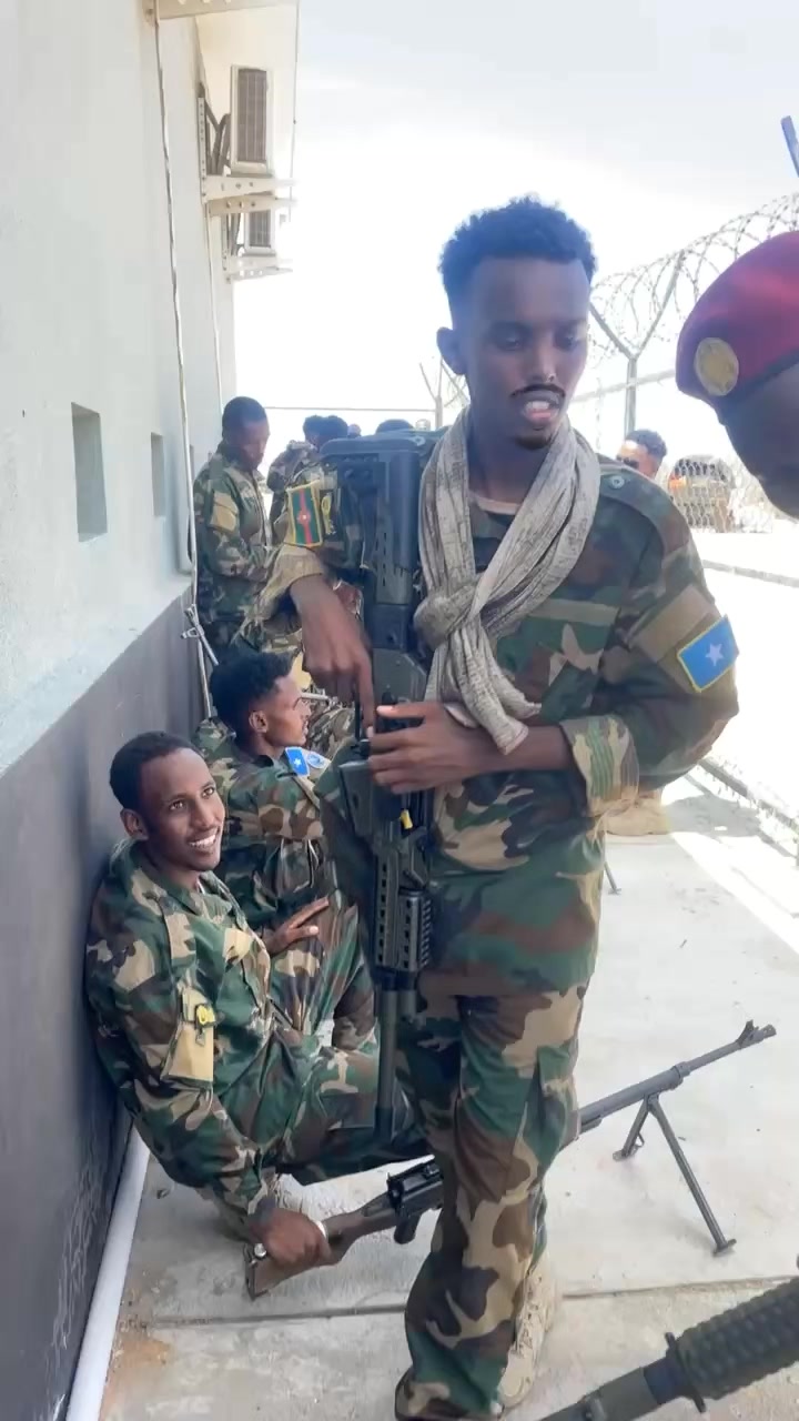 @يحي علس حاش🇸🇴🦅🇹🇷🔥