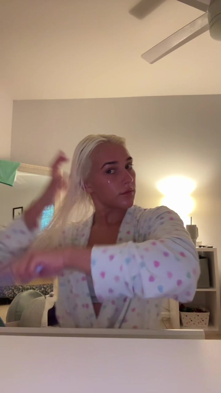 @Caitlin