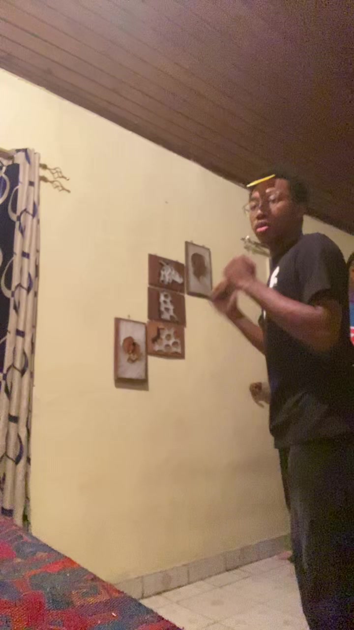 @Mon&agrave;aaaa