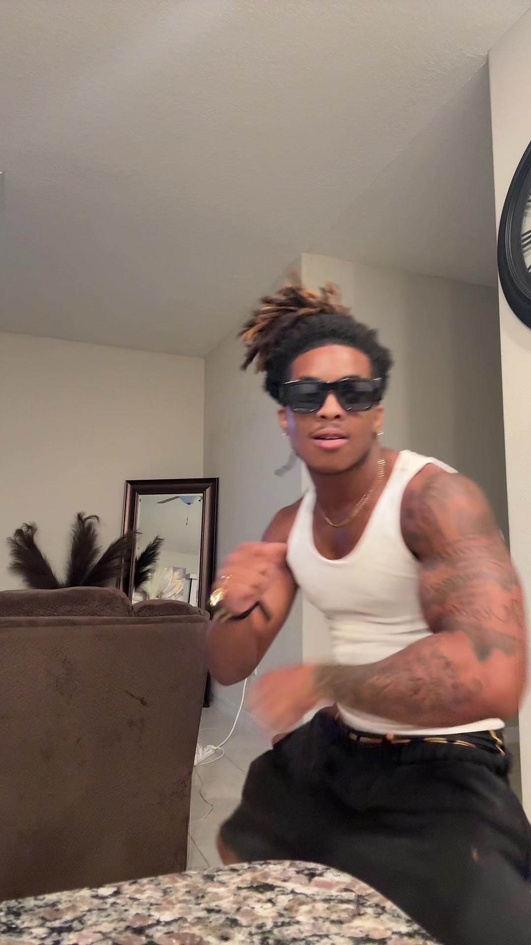@Ferb ®️