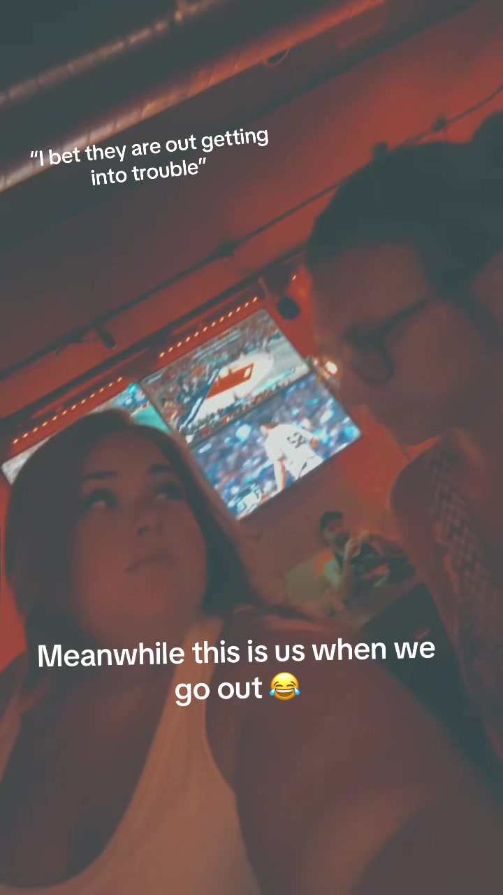 @kourtknee_bee