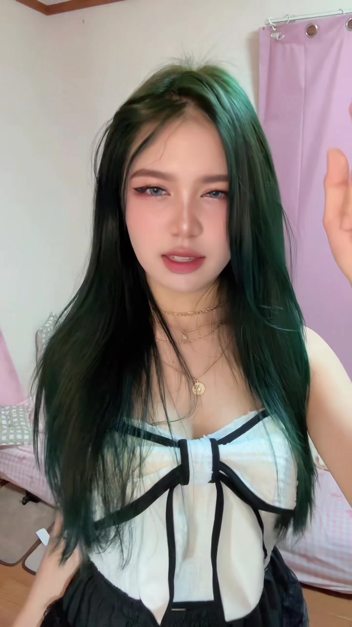 @๐๐ฅ๐๐
ฒ๐ฒ๐