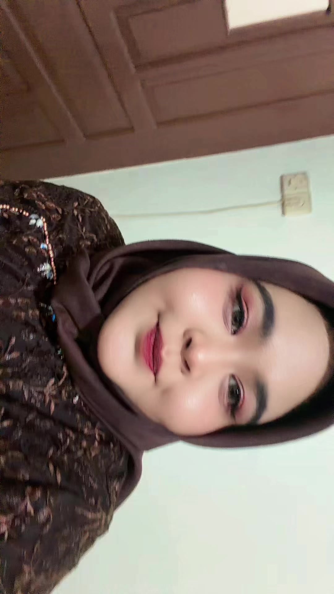 @Syazaliiii