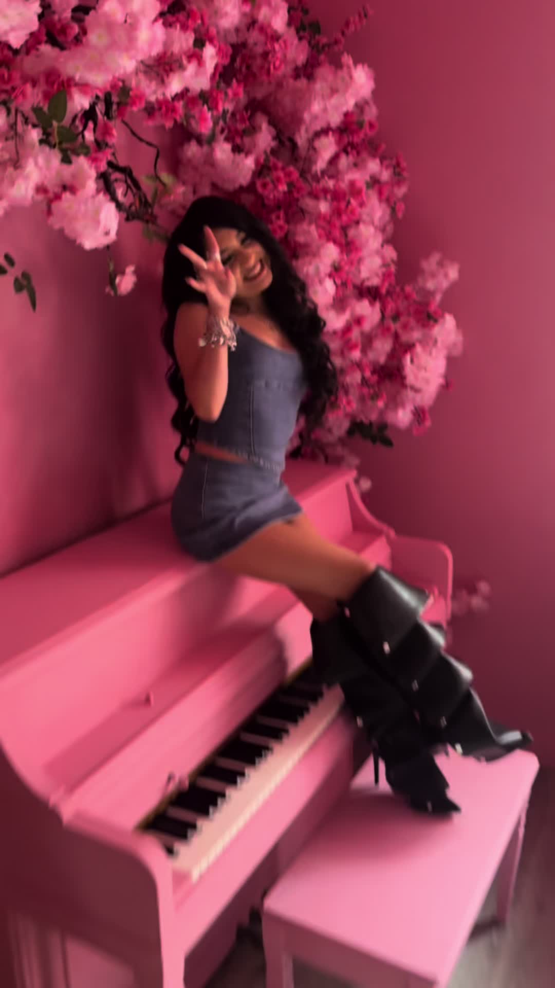@BadKidAlisson ᥫ᭡.