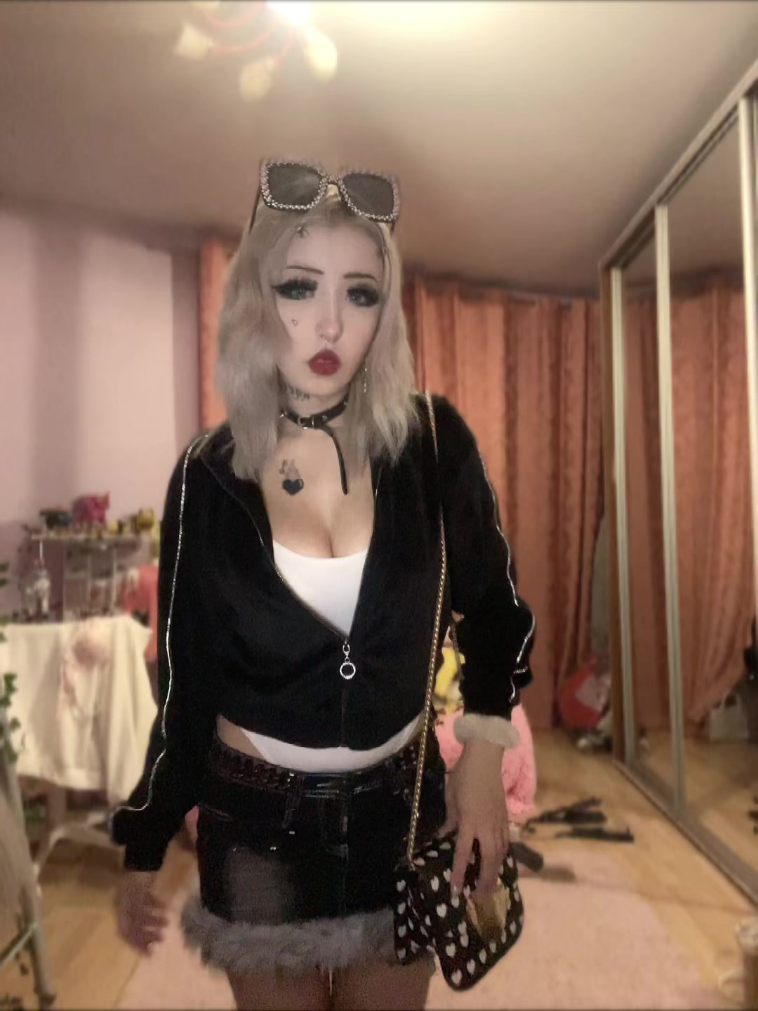 @whiiteshadow