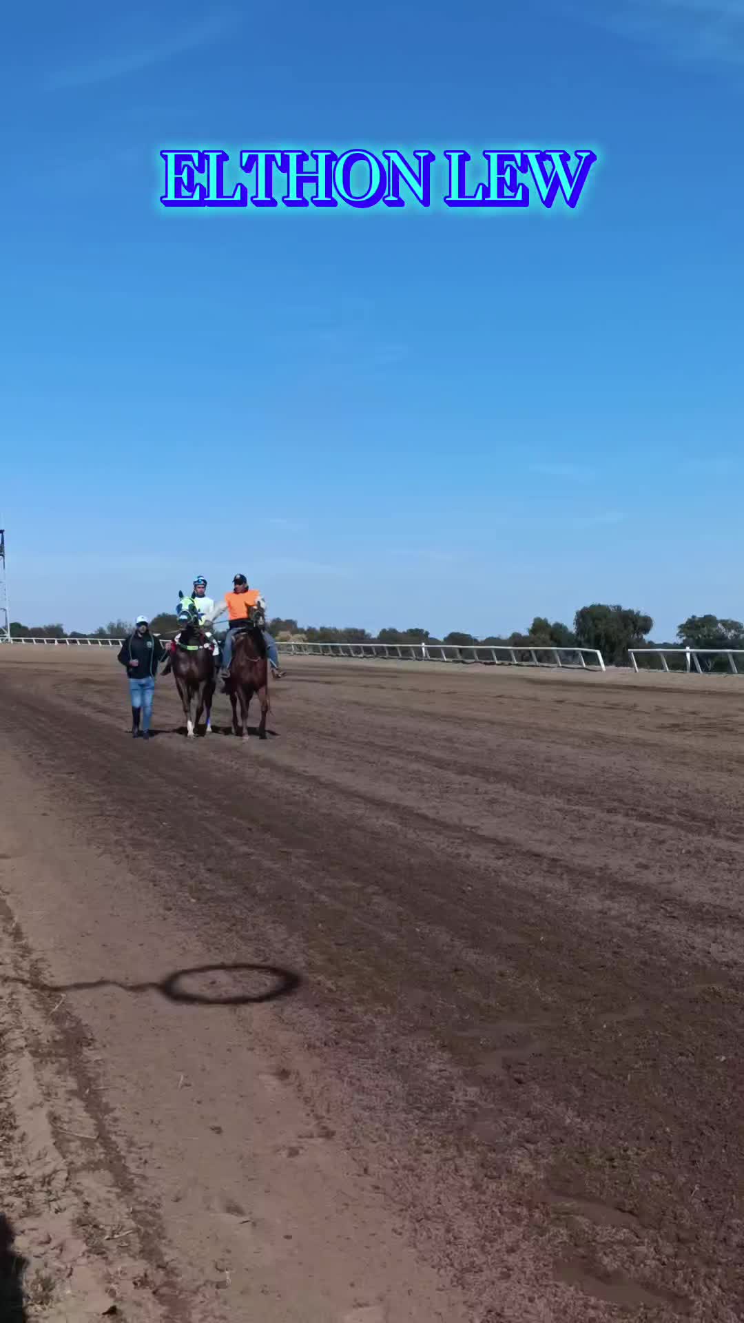 @Sofii Brito🏇🏽