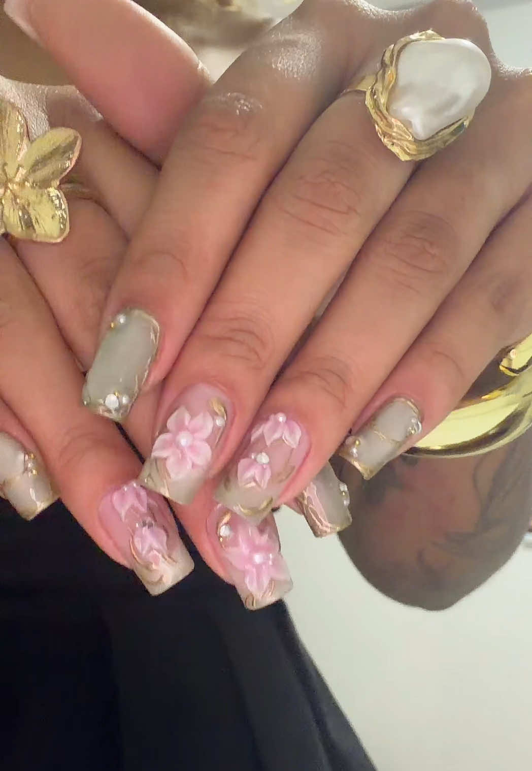 @Ella ♡
