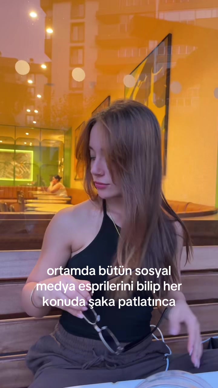 @rosmilliett