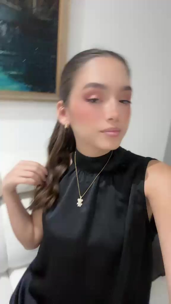 @María