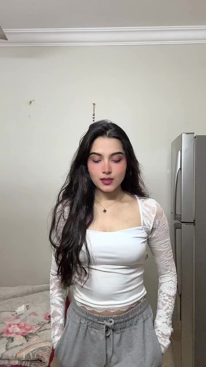 @ANISHA Khadka🧿