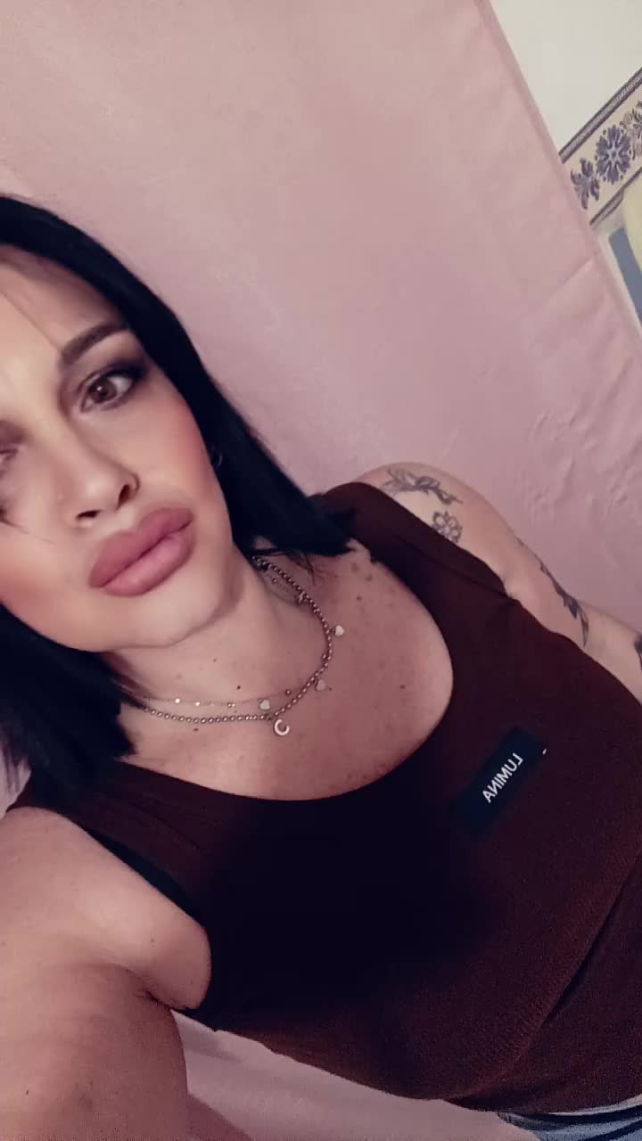 @claudia♥️🍒🍒🍒🐞