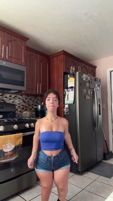 @𝑳𝒊𝒍𝑩𝒂𝒅𝒅𝒊𝒆𝑳𝒂𝒖𝒓𝒆𝒏